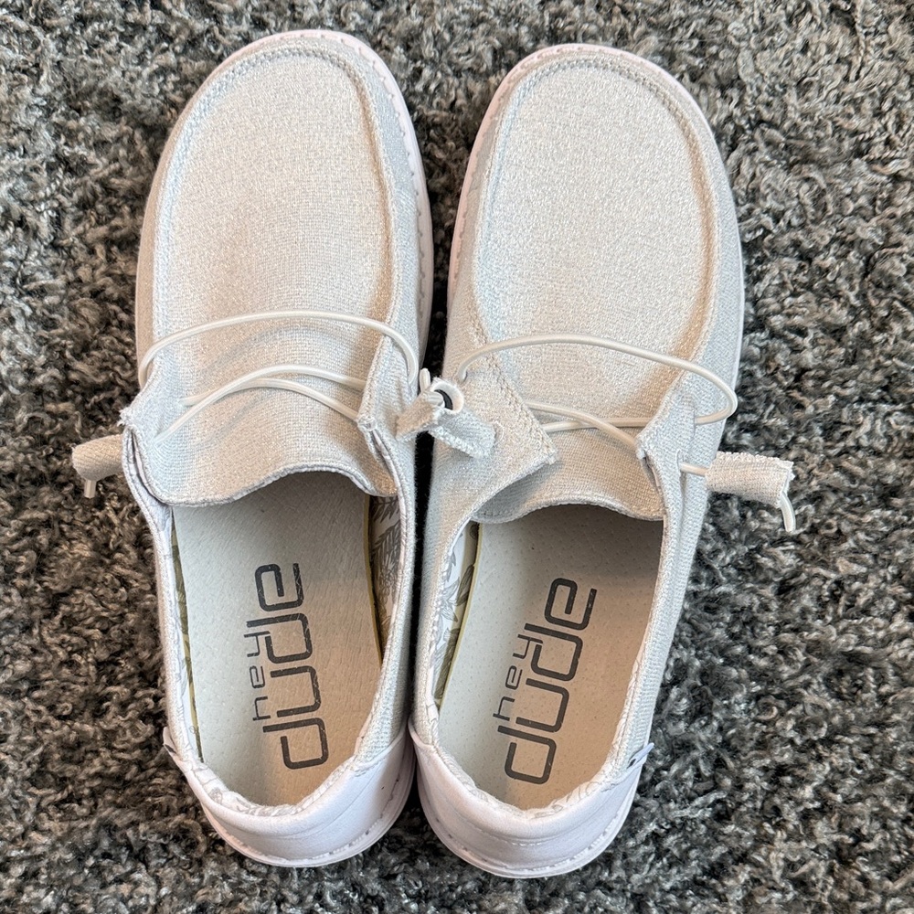 Hey Dude Wendy Stretch Sparkling White size 10